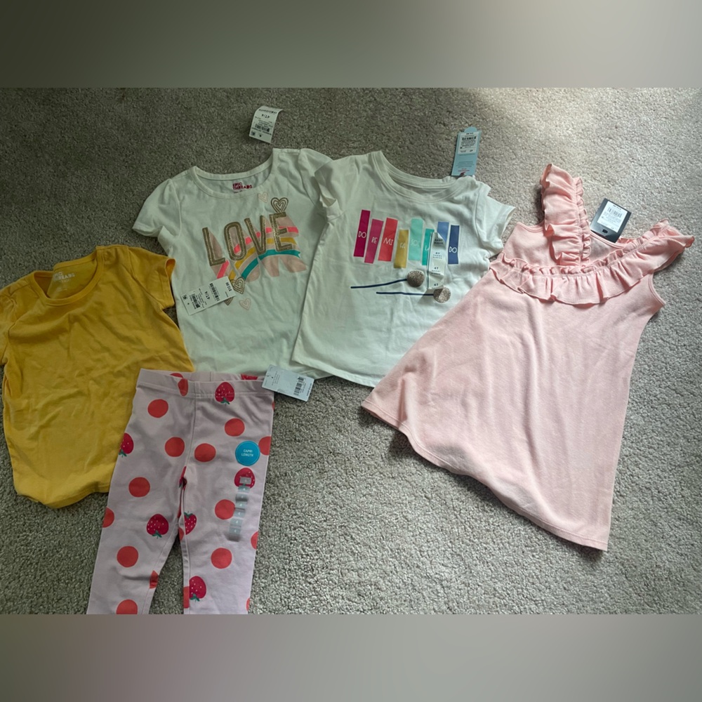 BUNDLE OF NWT SHIRTS, Capri pants & dress